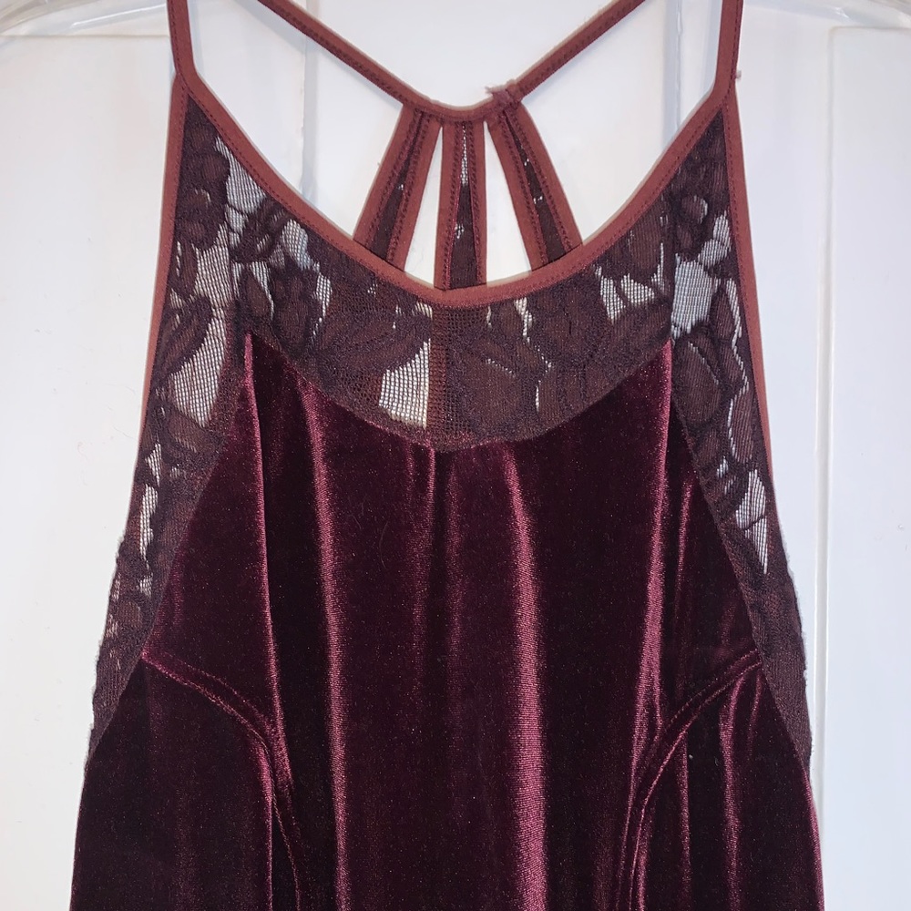 Free People Intimately Nightshade Velvet & Lace Halter Dress In Deep Cherry-NWT! - Picture 11 of 16